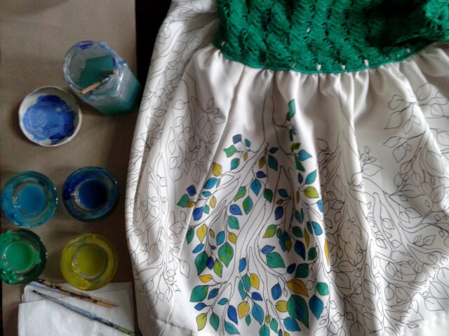 custom-hand_painted-dress-leaver-ramage-decoration-green-hand-painted-crochet-one_of_a_kind-unique-original_dresscustom-hand_painted-dress-leaver-ramage-decoration-green-hand-painted-crochet-one_of_a_kind-unique-original_dress